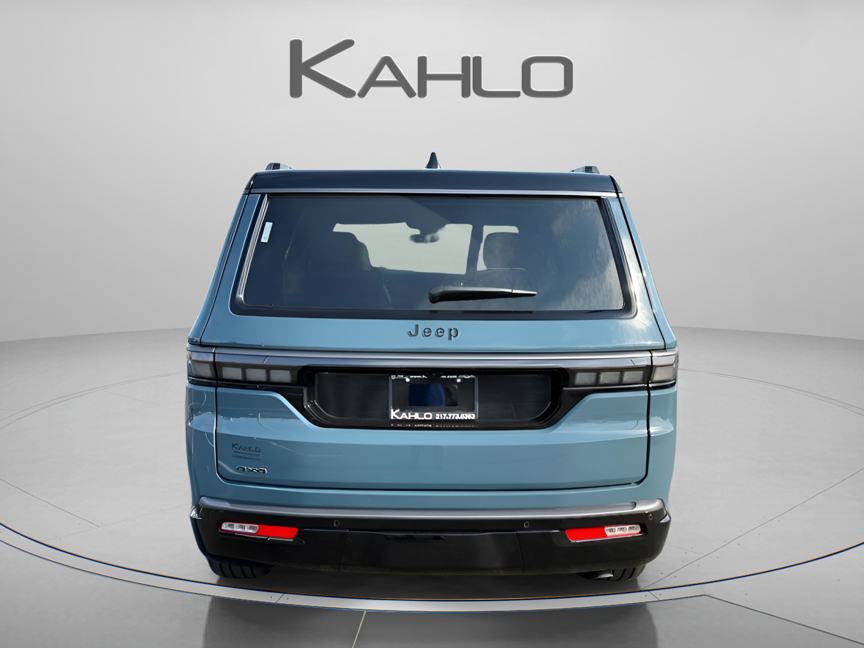 New 2026 Jeep Grand Wagoneer Summit AWD/4WD image 3