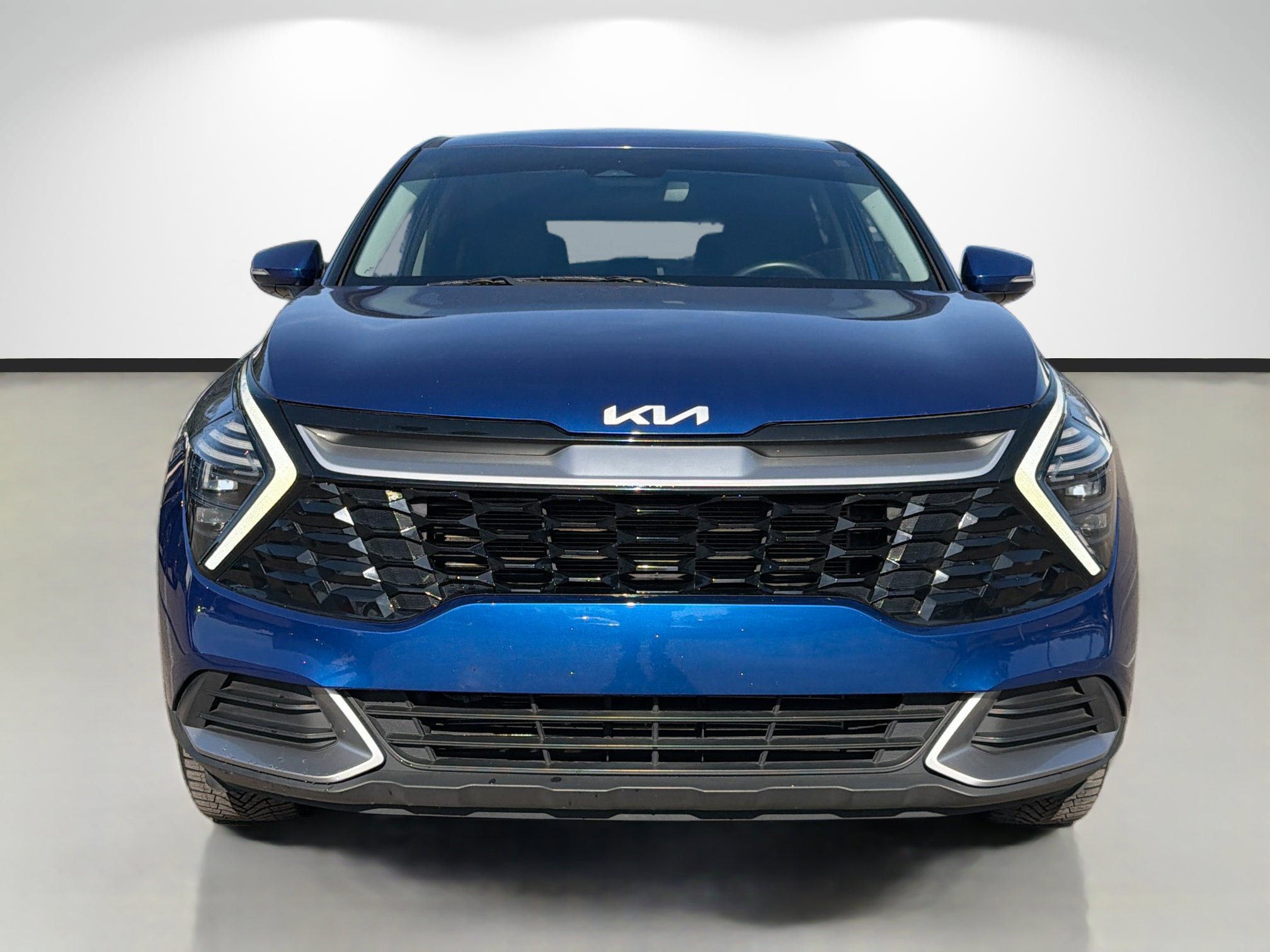 Used 2024 Kia Sportage EX image 8