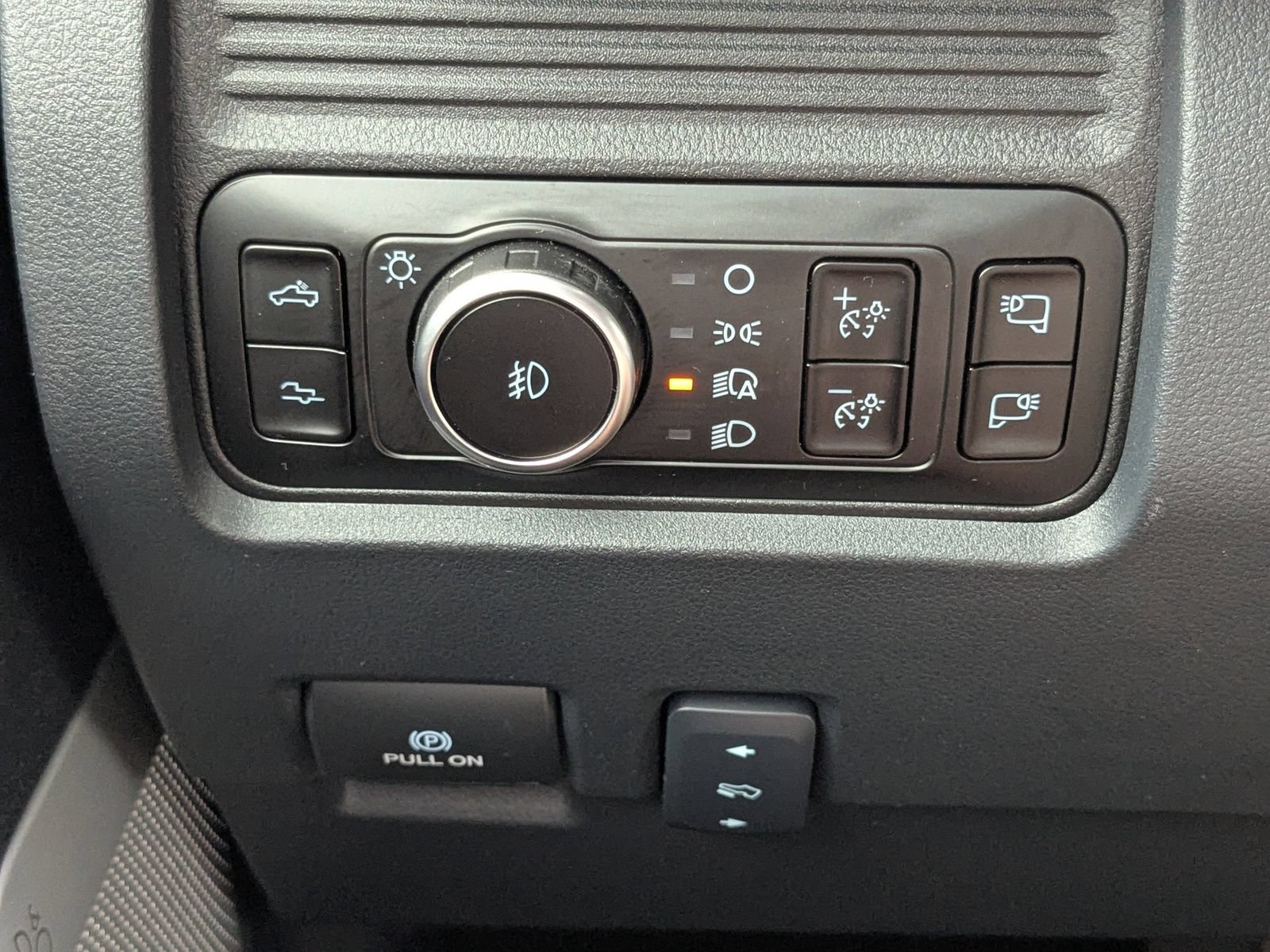 New 2026 Ford F350 Platinum AWD/4WD image 29