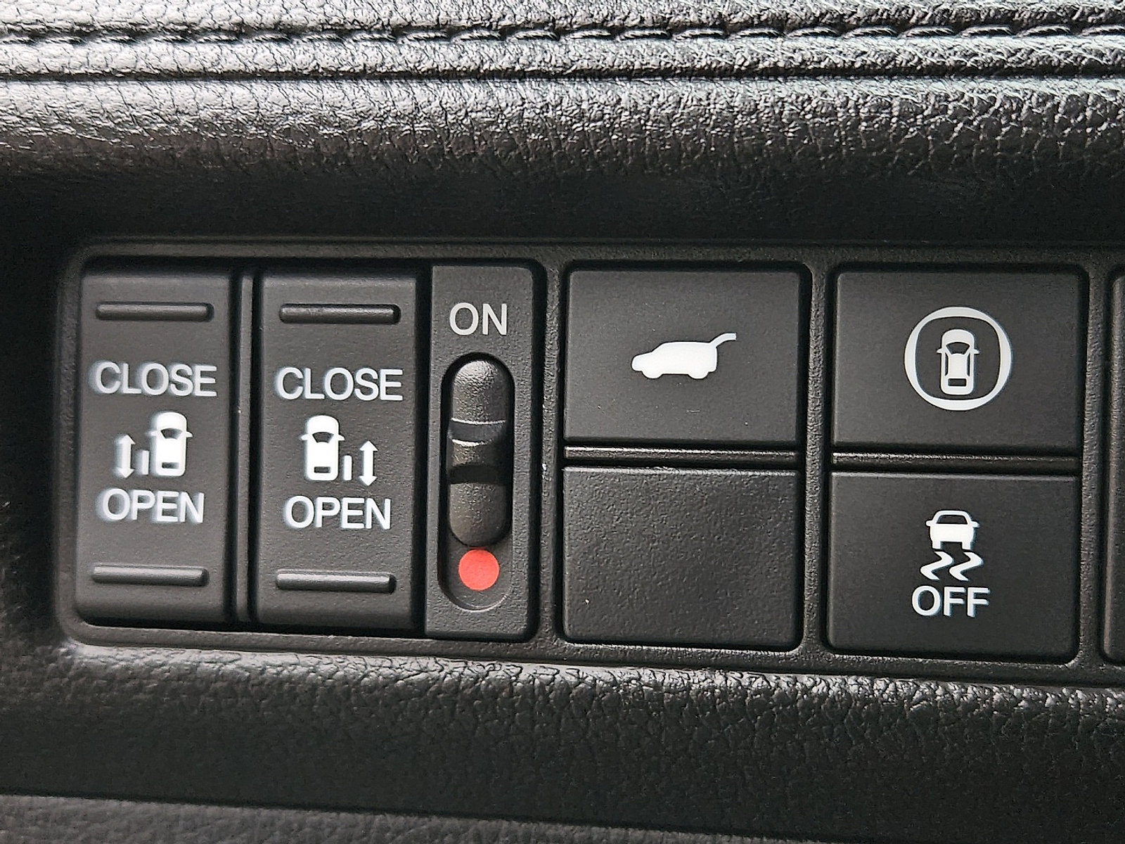 Used 2023 Honda Odyssey EX-L image 26