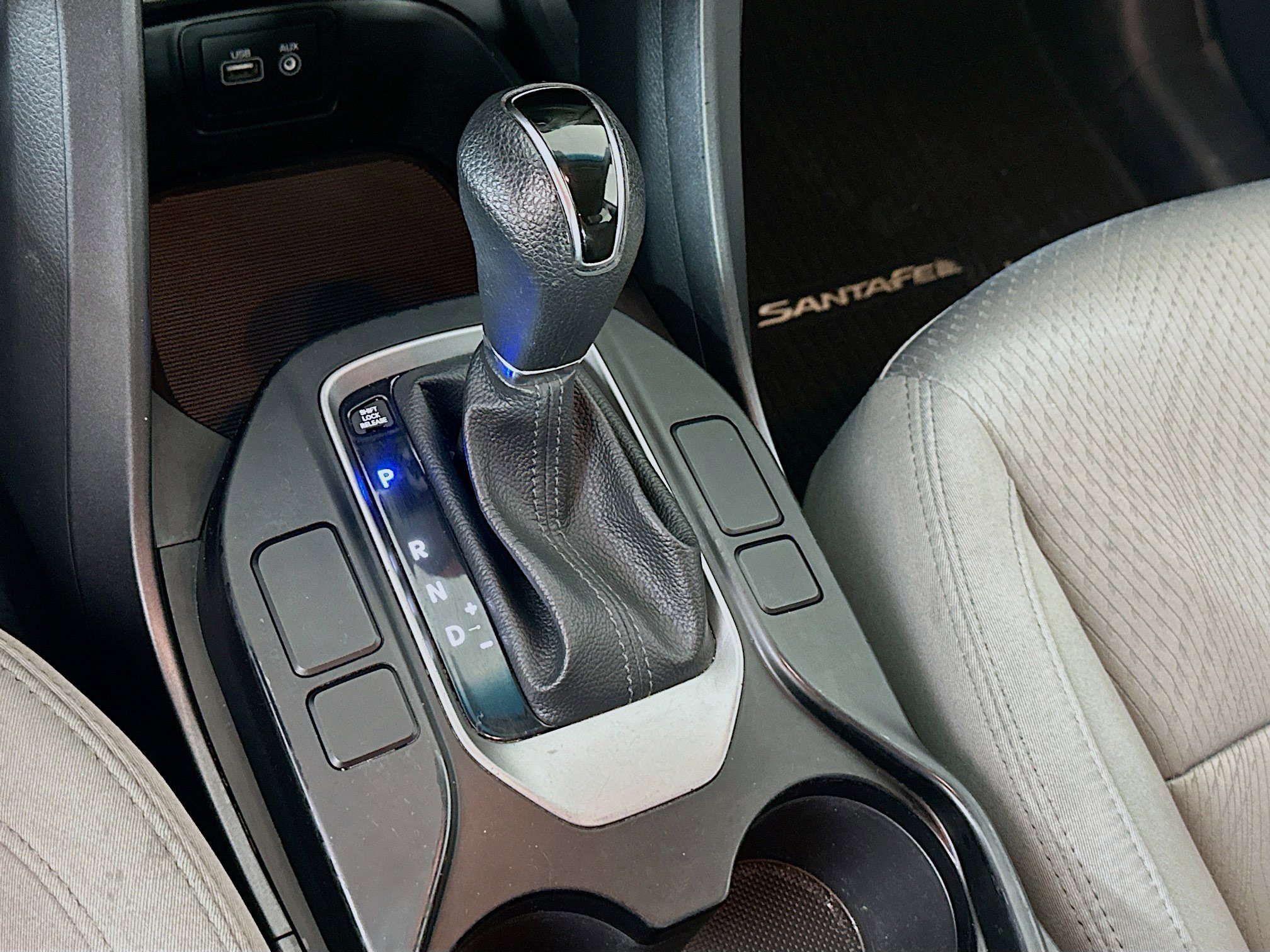Used 2017 Hyundai Santa Fe Sport FWD image 23