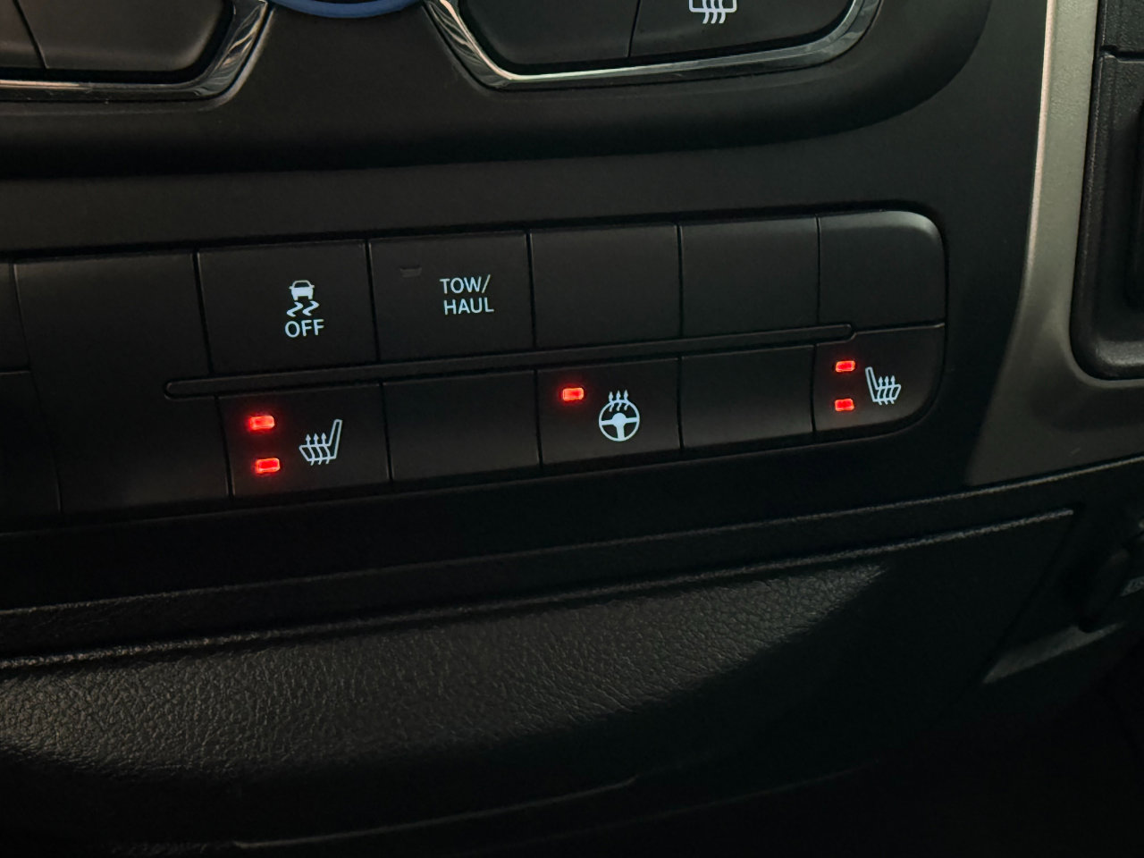 Used 2014 RAM 1500 Big Horn image 10