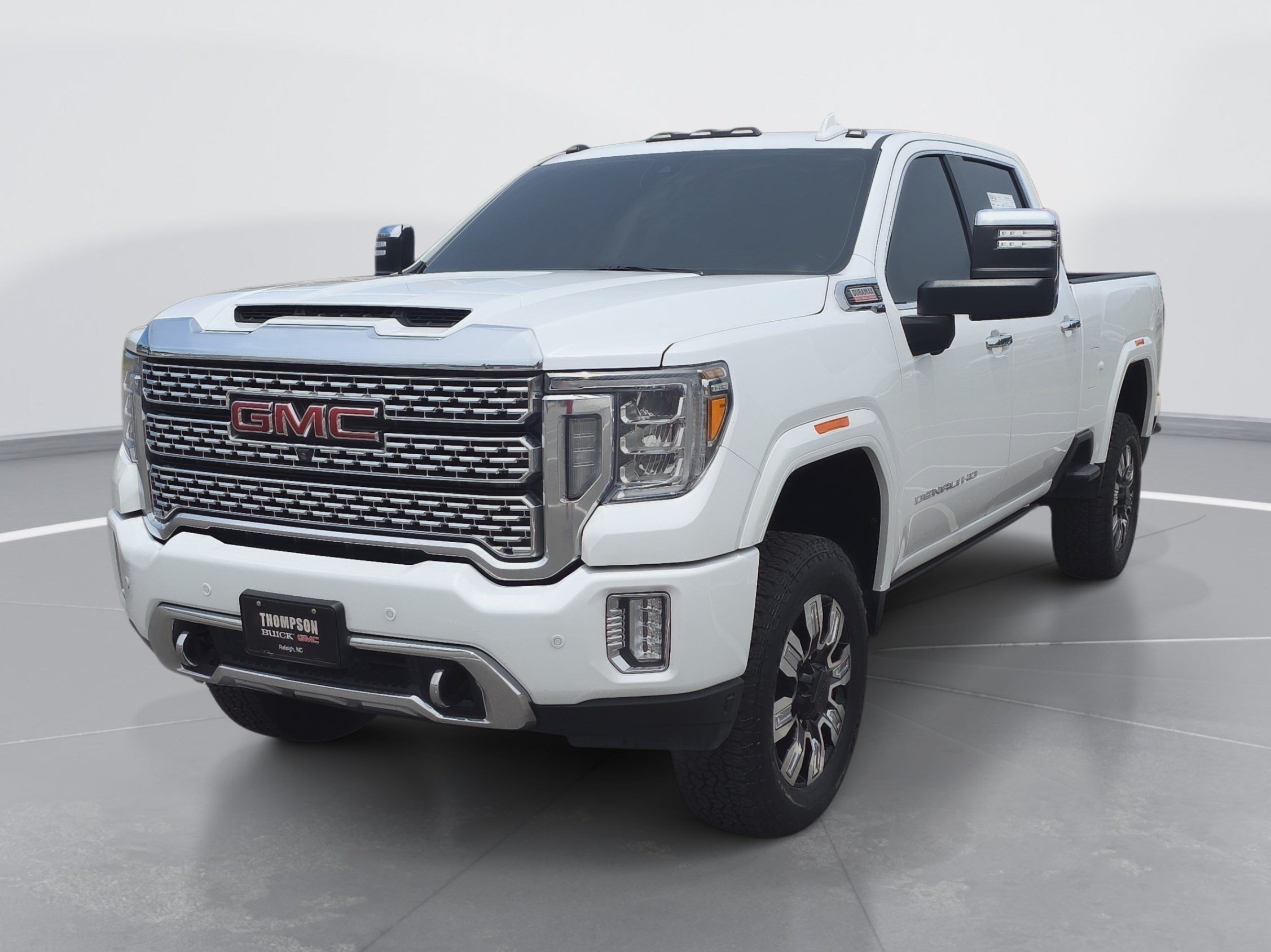 Used 2023 GMC Sierra 2500 Denali w/ Denali Ultimate Package AWD/4WD image 7