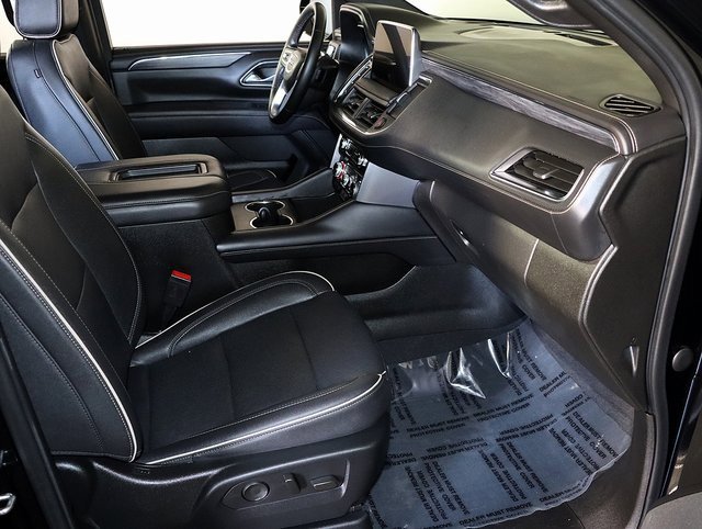 Used 2023 GMC Yukon XL SLT w/ SLT Premium Package image 36