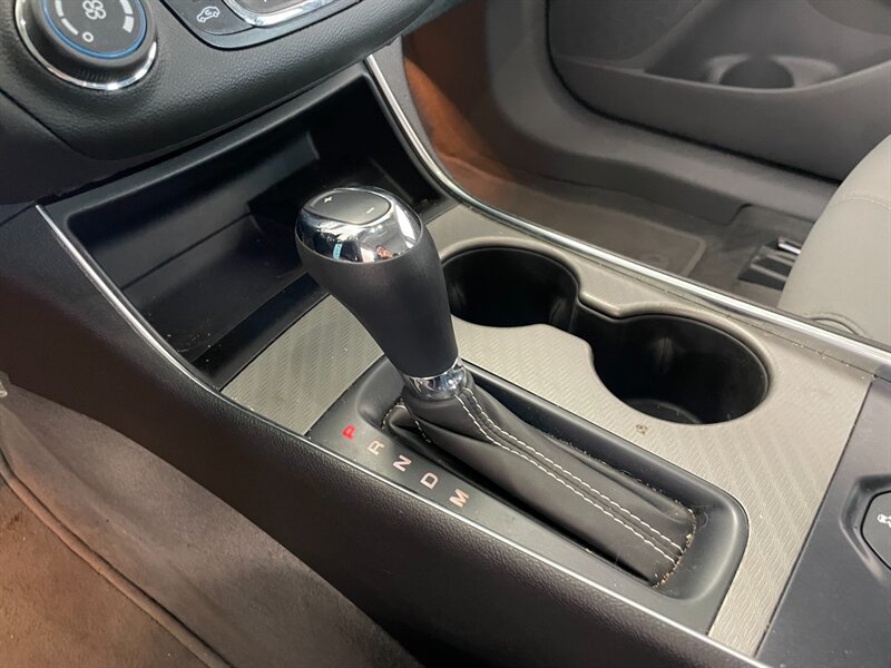 Used 2017 Chevrolet Impala LS FWD image 13