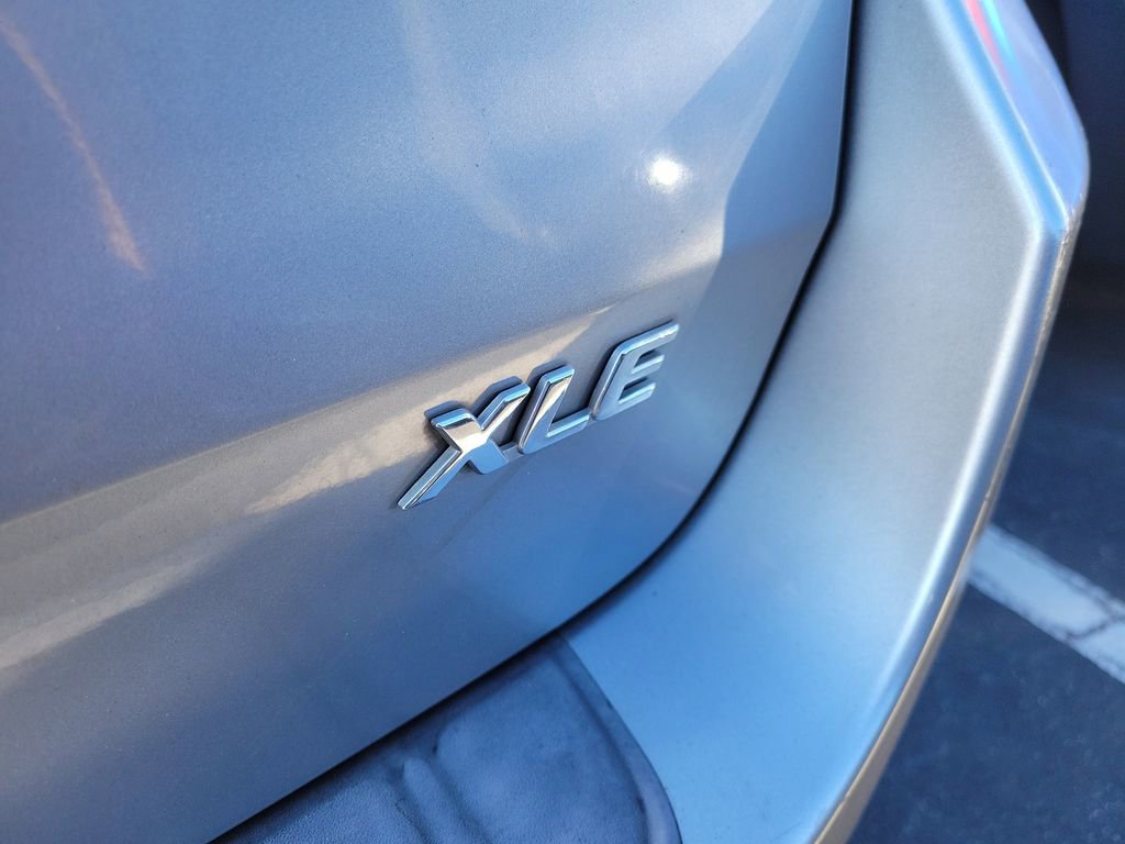 Used 2011 Toyota Sienna image 13