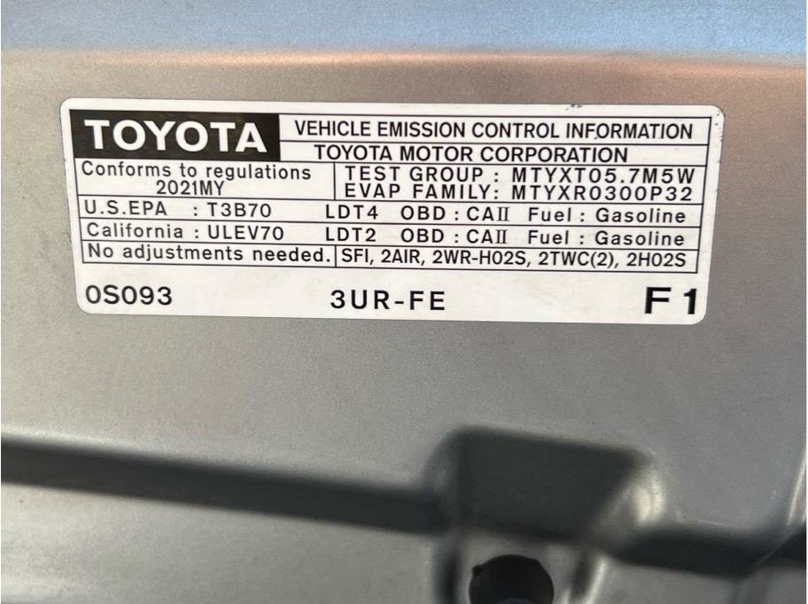 Used 2021 Toyota Tundra Limited w/ Limited Premium Package image 26