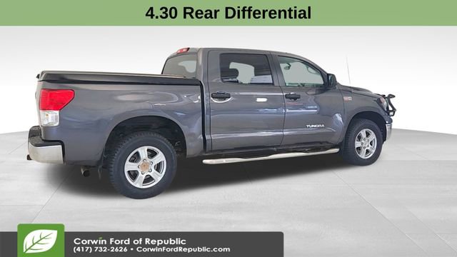 Used 2012 Toyota Tundra 4x4 CrewMax w/ Tow Pkg image 9