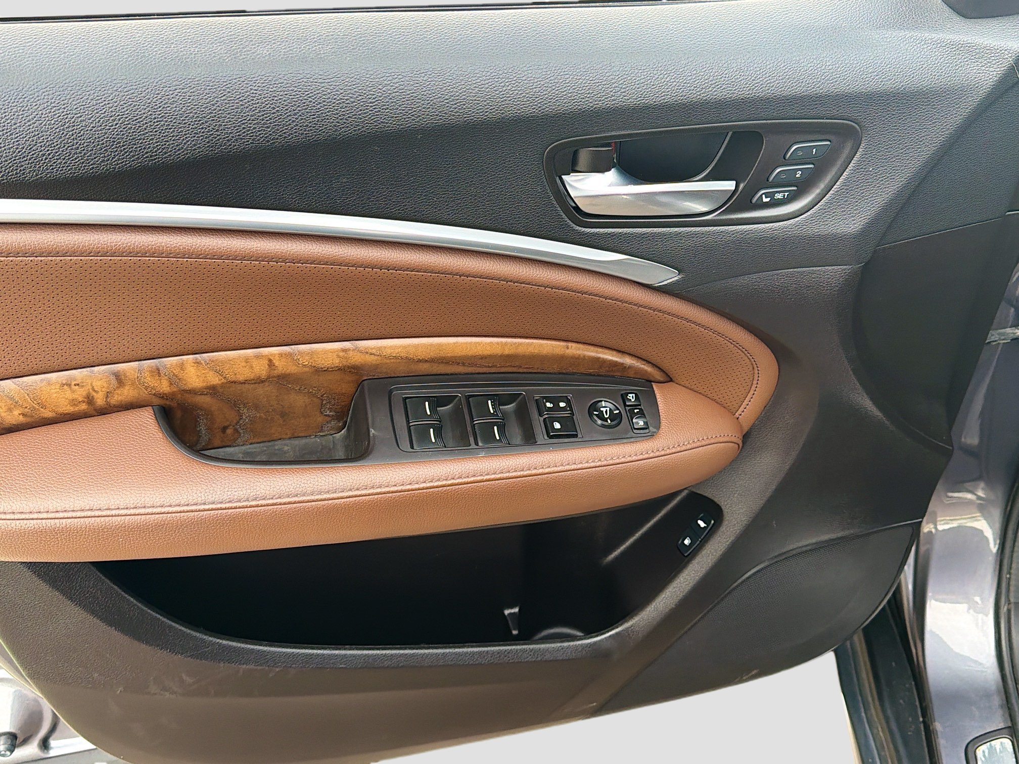 Used 2020 Acura MDX SH-AWD w/ Technology Package image 15