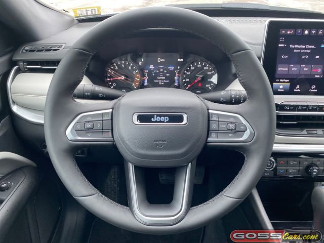 New 2026 Jeep Compass Limited image 17