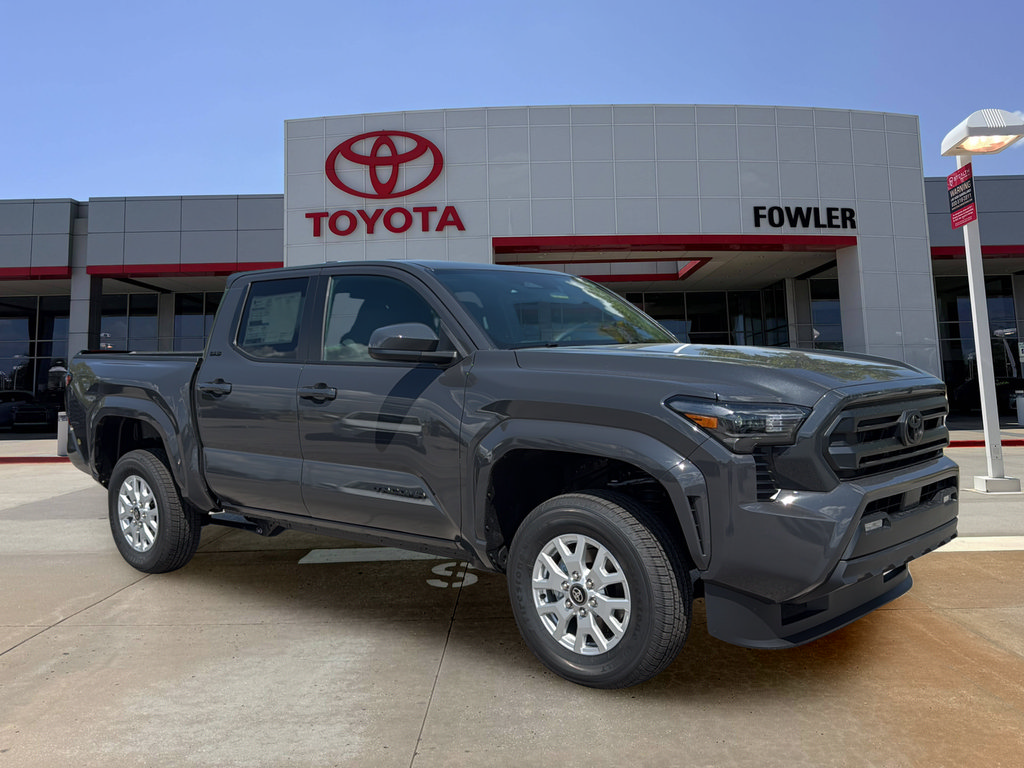 New 2026 Toyota Tacoma SR5 RWD image 7