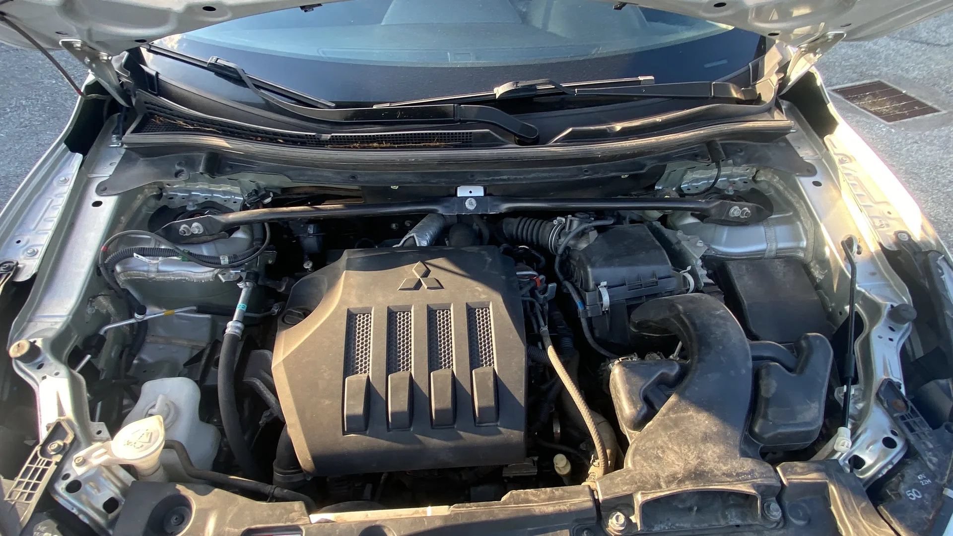 Used 2020 Mitsubishi Eclipse Cross ES FWD image 23