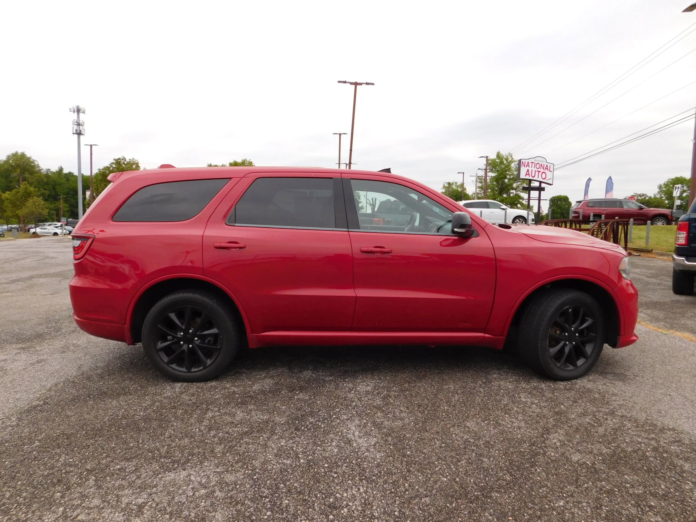 Used 2018 Dodge Durango GT w/ Blacktop Package AWD/4WD image 4