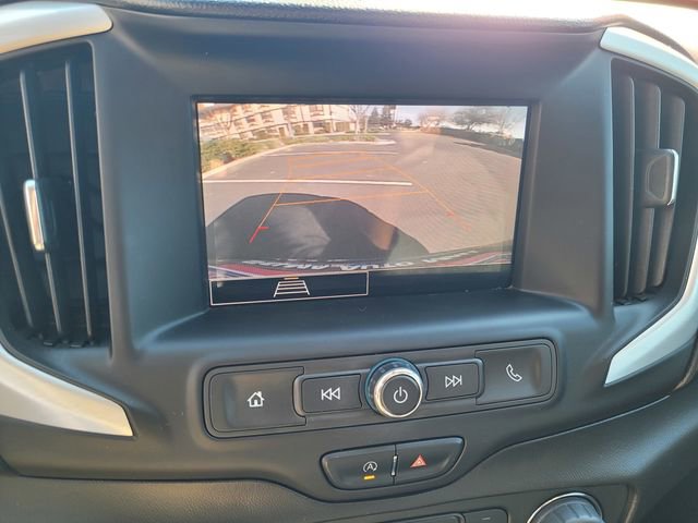 Used 2022 GMC Terrain SLE w/ Driver Convenience Package image 19