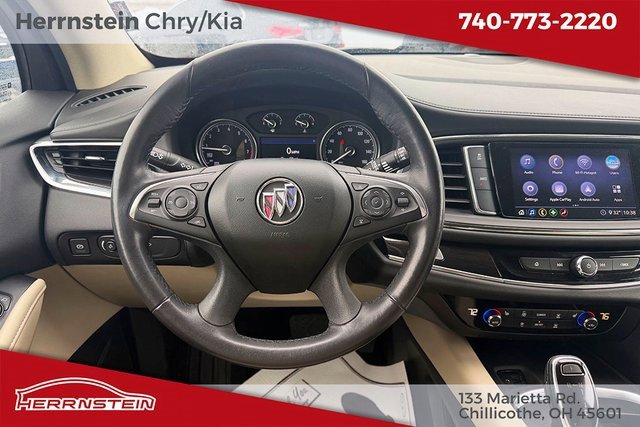 Used 2021 Buick Enclave Essence image 7