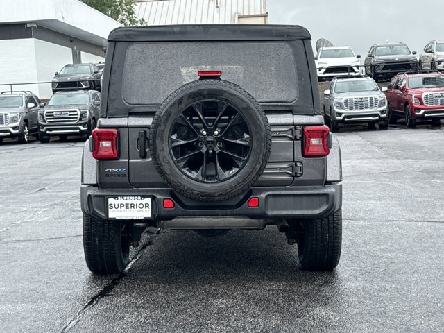 Used 2021 Jeep Wrangler Unlimited Sahara w/ Cold Weather Group AWD/4WD image 4