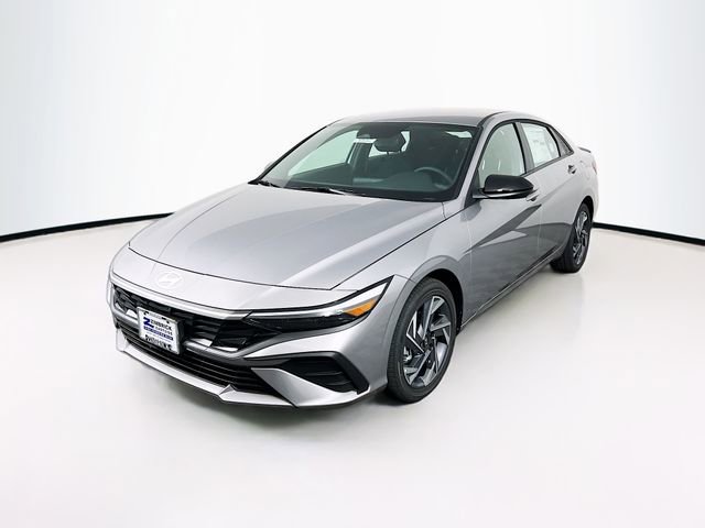 New 2025 Hyundai Elantra SEL w/ Cargo Package image 3