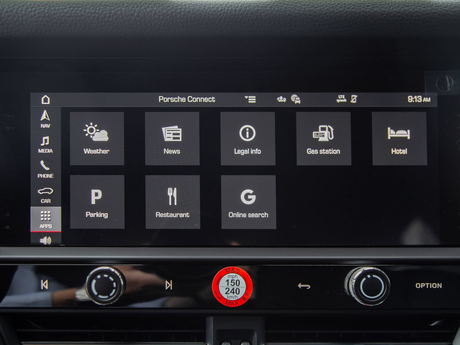 New 2026 Porsche Macan AWD/4WD image 18