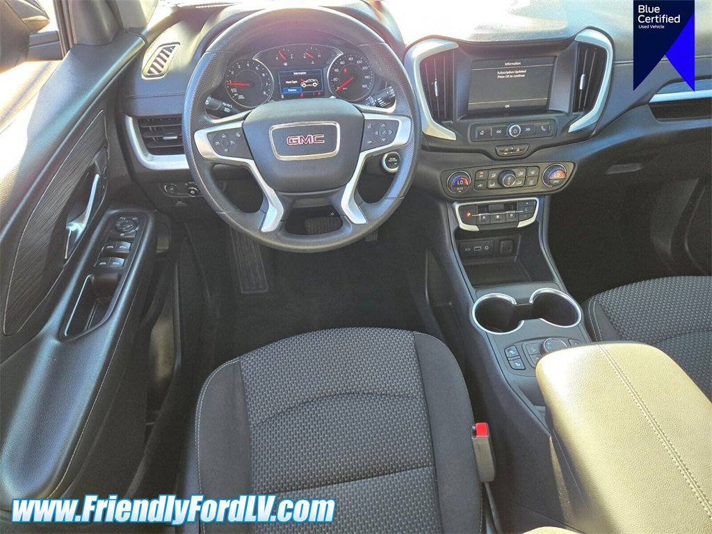 Used 2023 GMC Terrain SLE w/ Driver Convenience Package image 12