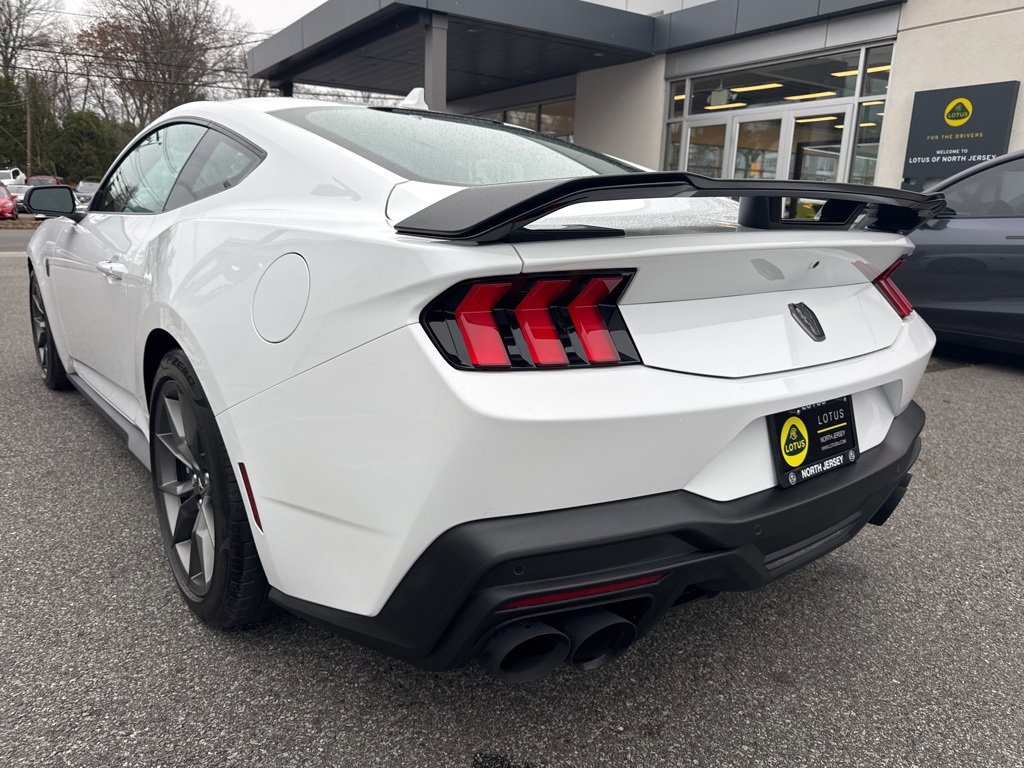 Used 2025 Ford Mustang Dark Horse image 32