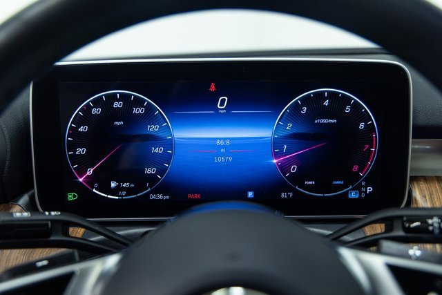 Used 2024 Mercedes-Benz C 300 4MATIC Sedan image 2