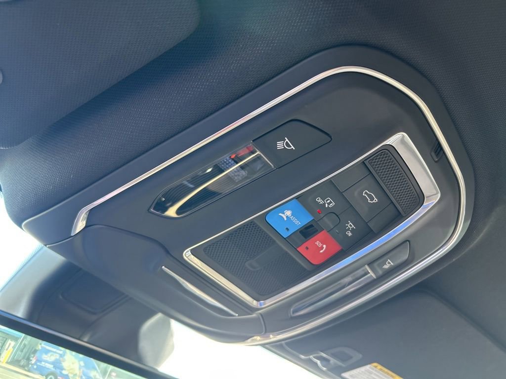 Certified 2023 Jeep Grand Cherokee L Limited w/ Luxury Tech Group II image 46