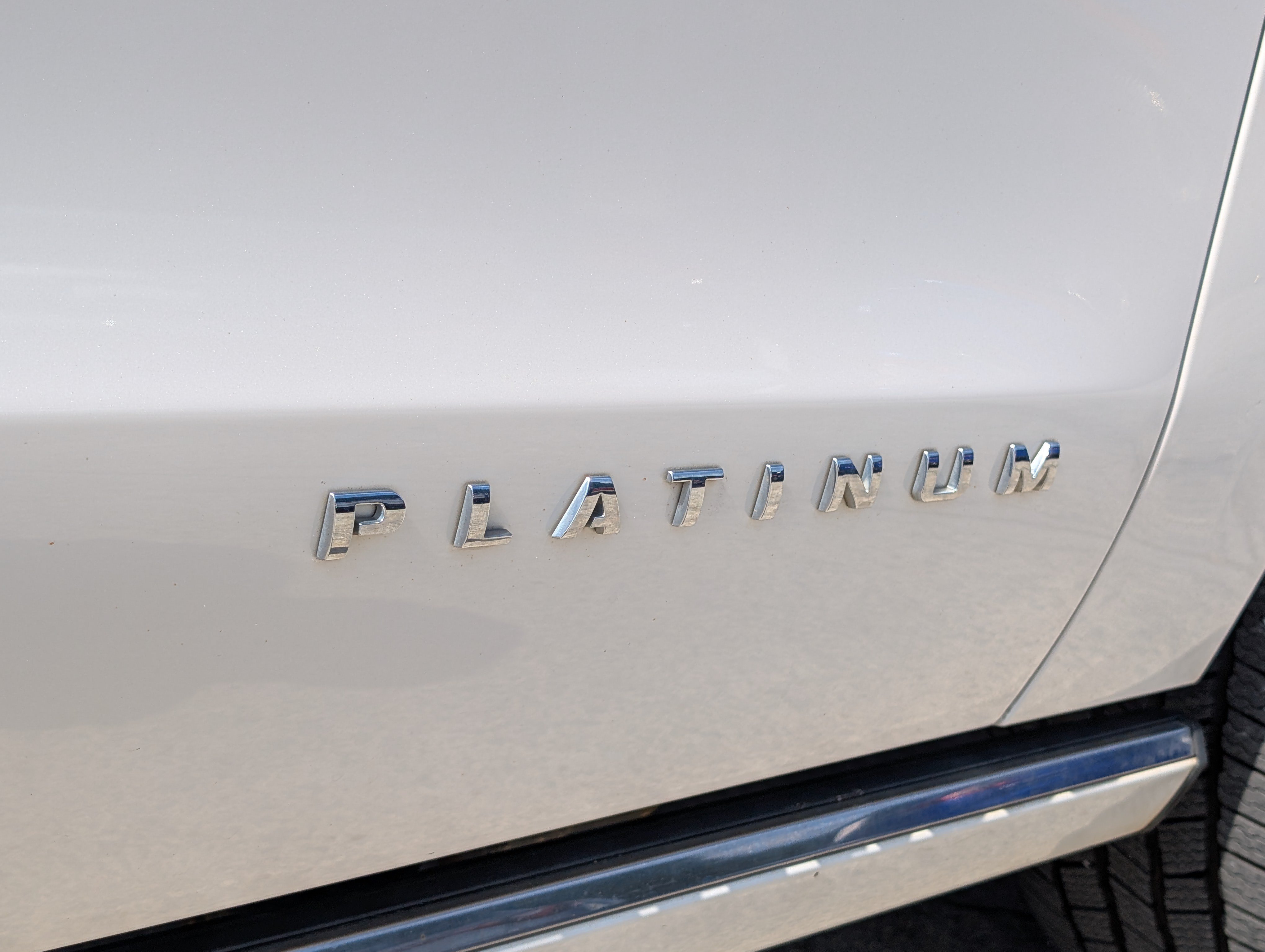 Used 2019 Ford Expedition Max Platinum AWD/4WD image 30