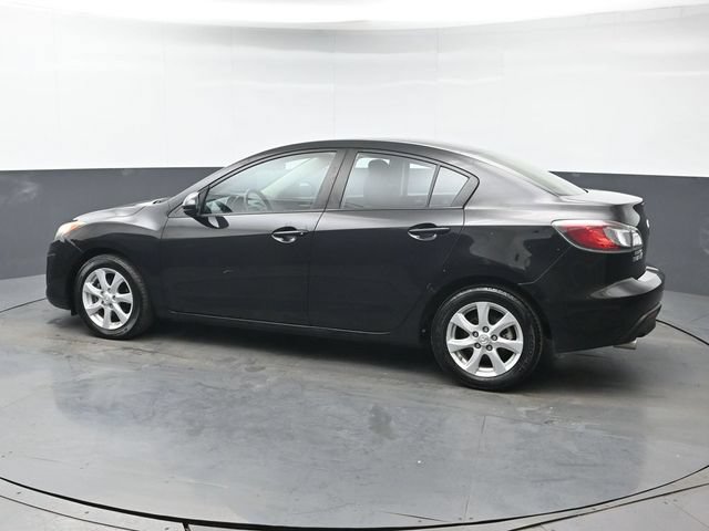 Used 2010 MAZDA MAZDA3 i Touring FWD image 3