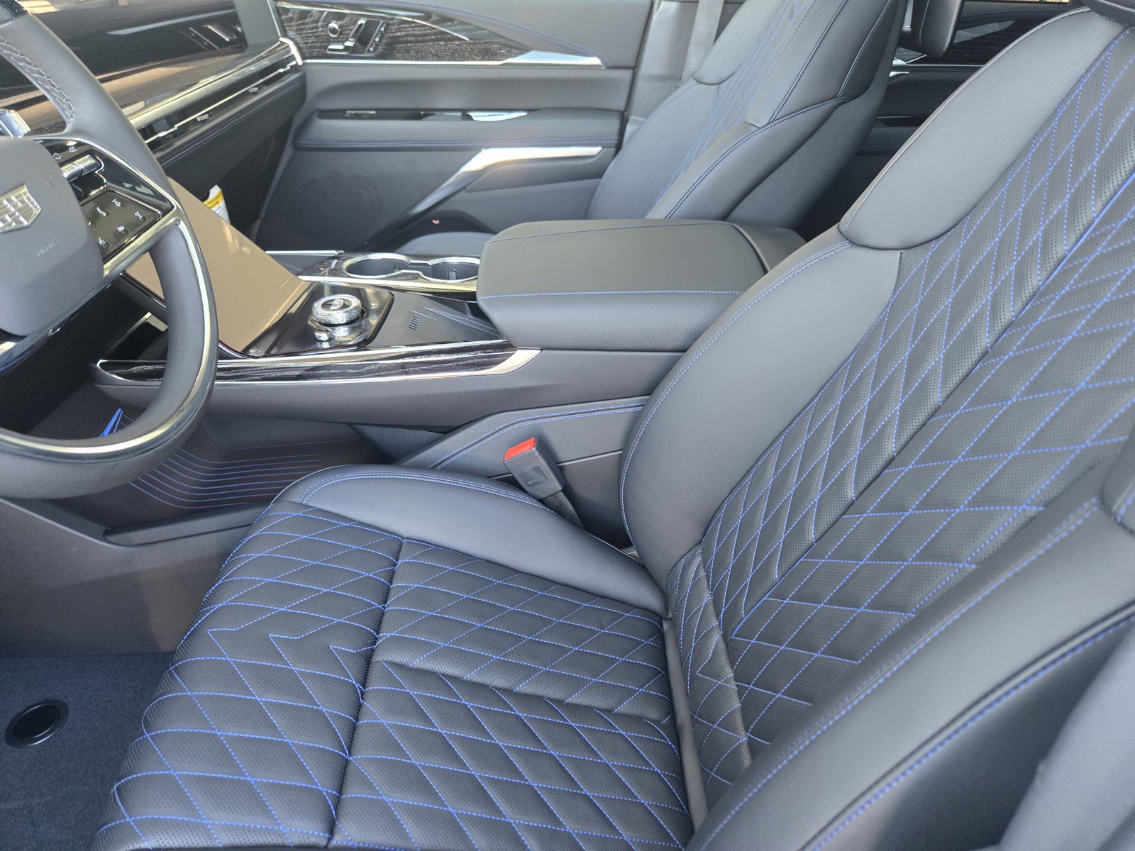 New 2026 Cadillac Escalade IQL Luxury w/ LPO, Radiant Package image 8