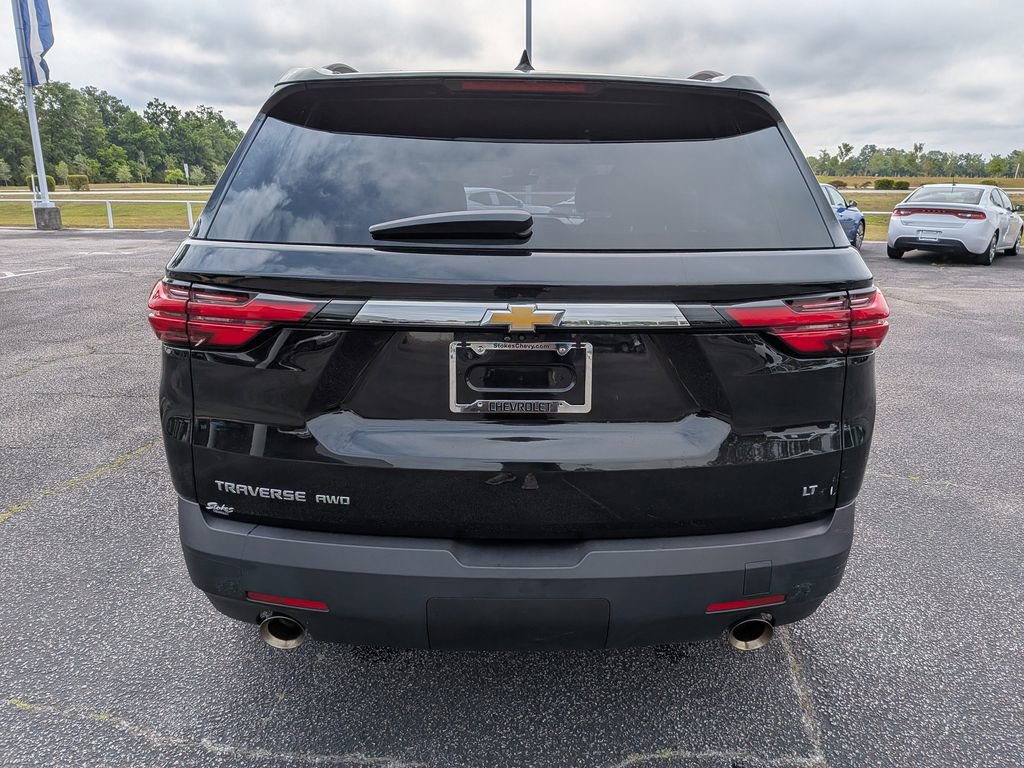 Used 2023 Chevrolet Traverse LT w/ LT Premium Package AWD/4WD image 6