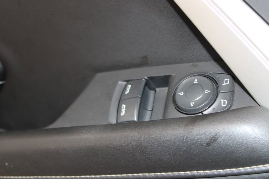 Used 2018 Chevrolet Camaro SS RWD image 23