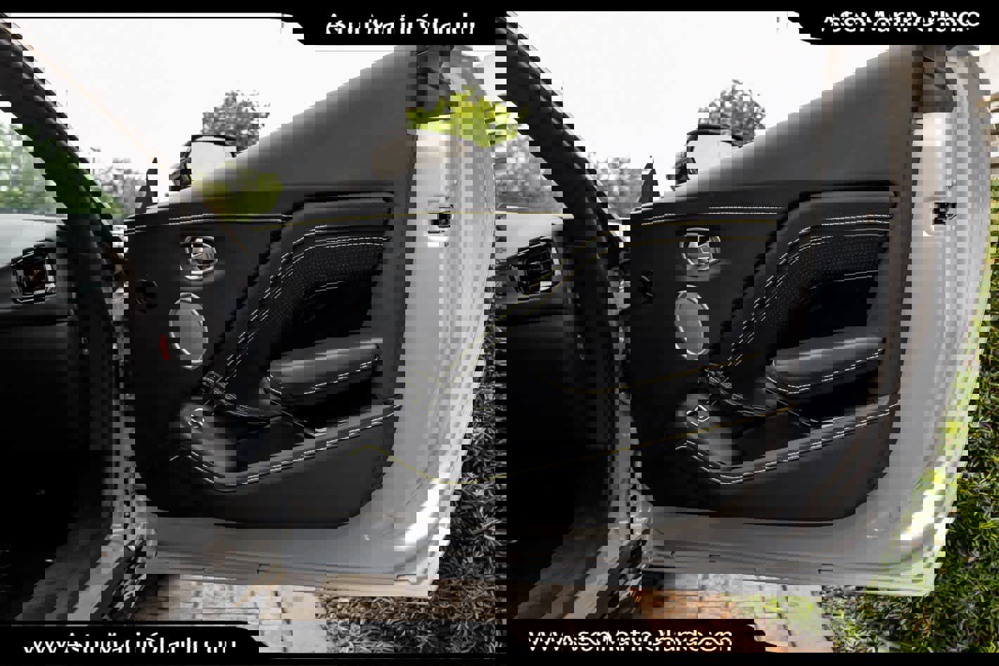 Used 2022 Aston Martin V8 Vantage Coupe image 55