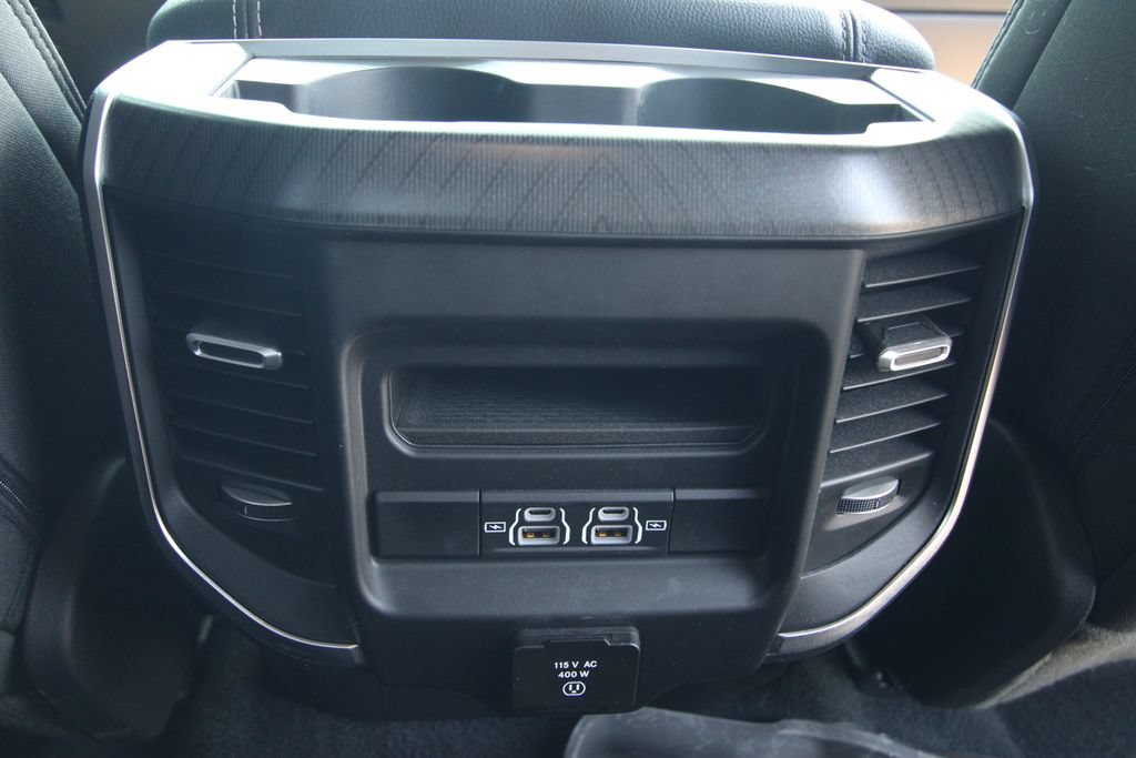 Used 2025 RAM 1500 Big Horn AWD/4WD image 36