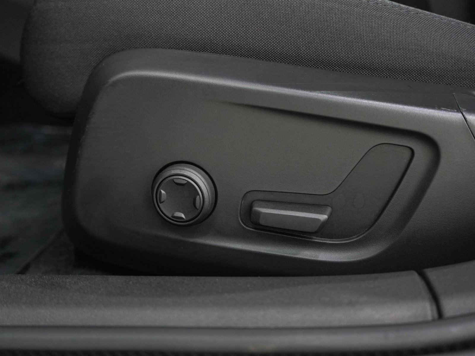 Used 2023 Polestar Polestar 2 w/ Pilot Pack AWD/4WD image 24