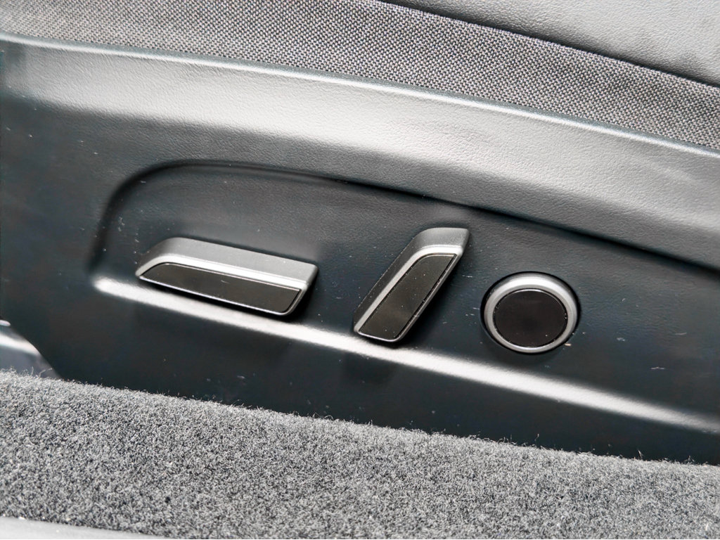 Used 2025 Tesla Model 3 Long Range image 6
