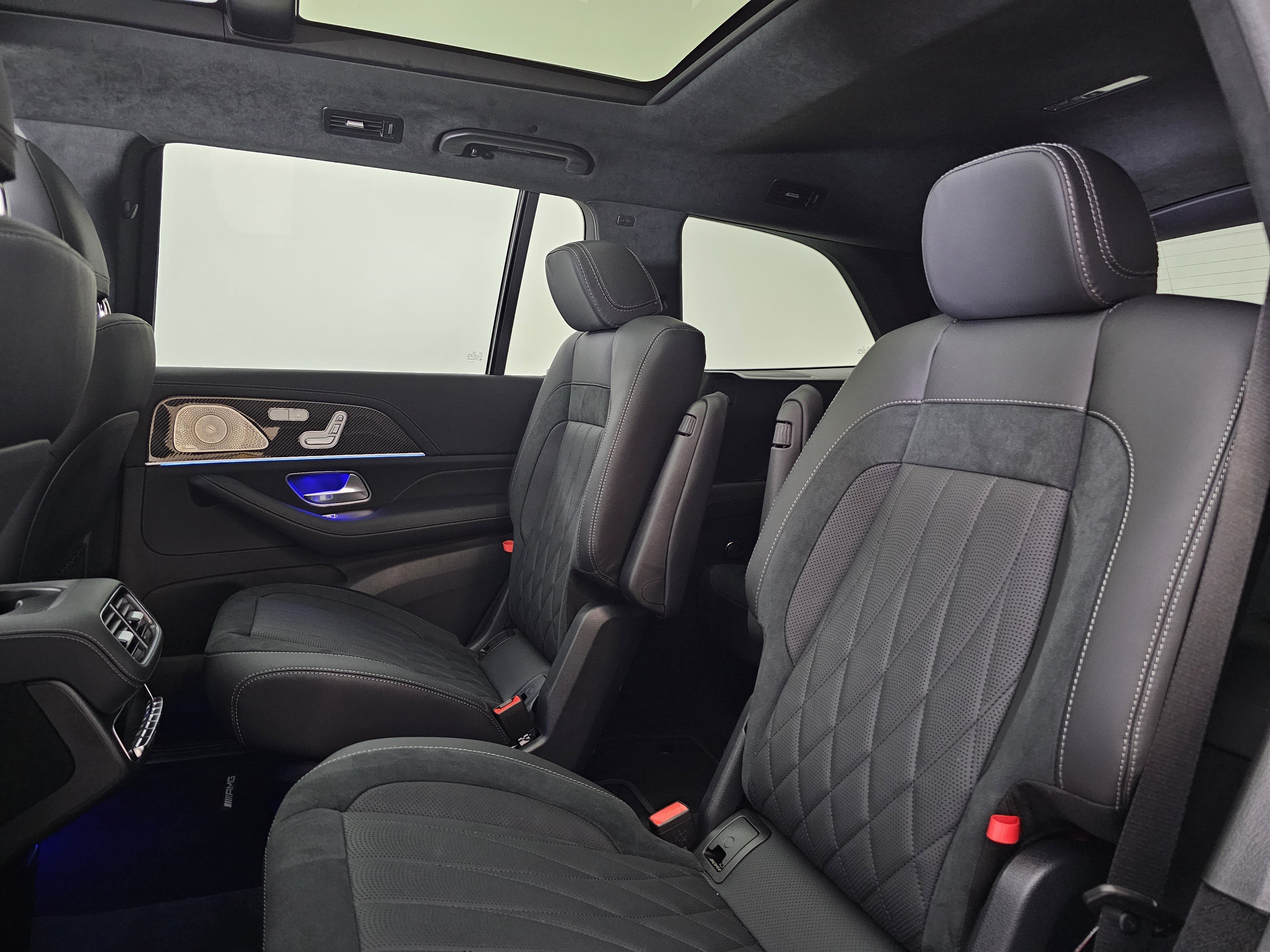 New 2026 Mercedes-Benz GLS 63 AMG 4MATIC image 21