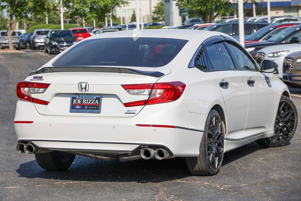 Used 2019 Honda Accord Touring image 3