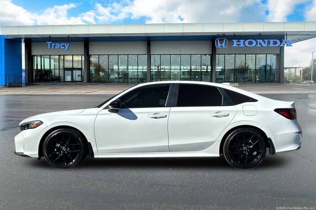 Certified 2025 Honda Civic Sport image 11