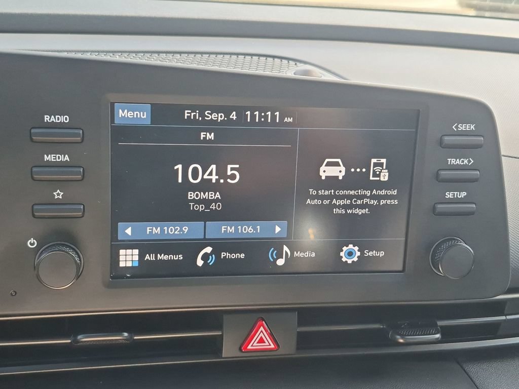 Used 2026 Hyundai Elantra Sport FWD image 16