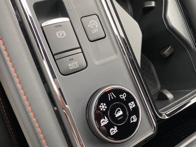 New 2026 Nissan Pathfinder Rock Creek w/ Rock Creek Premium Package AWD/4WD image 19
