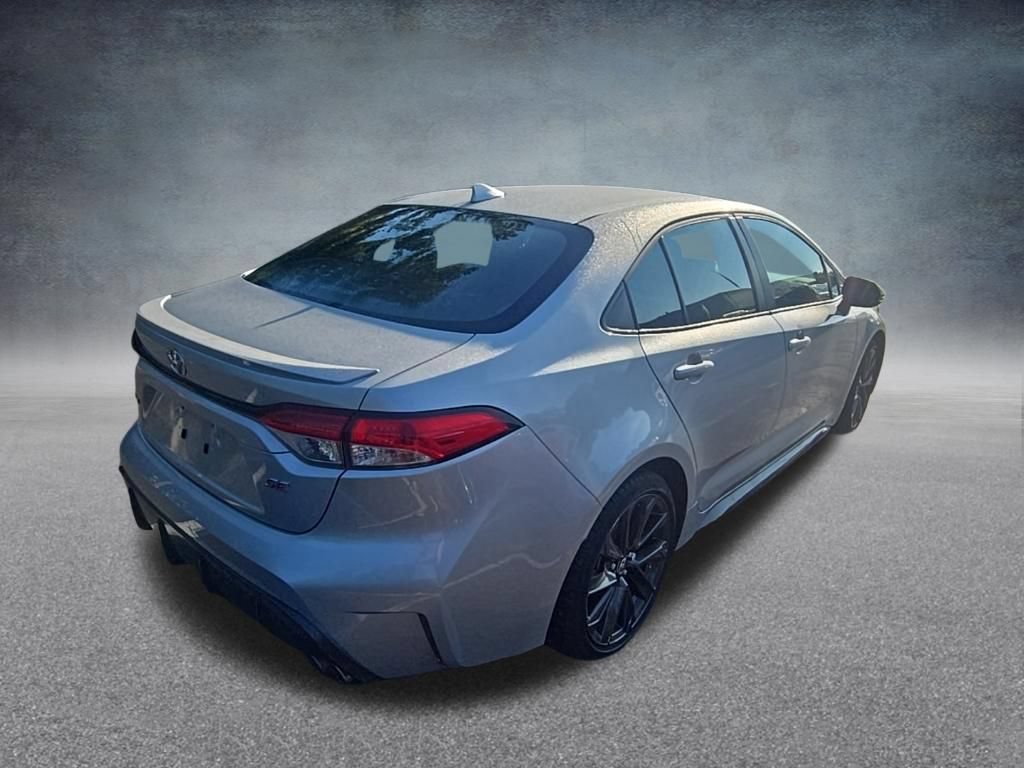 Used 2025 Toyota Corolla SE FWD image 8