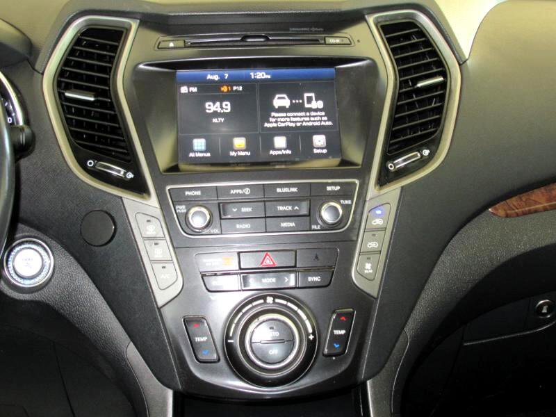 Used 2017 Hyundai Santa Fe Limited image 14