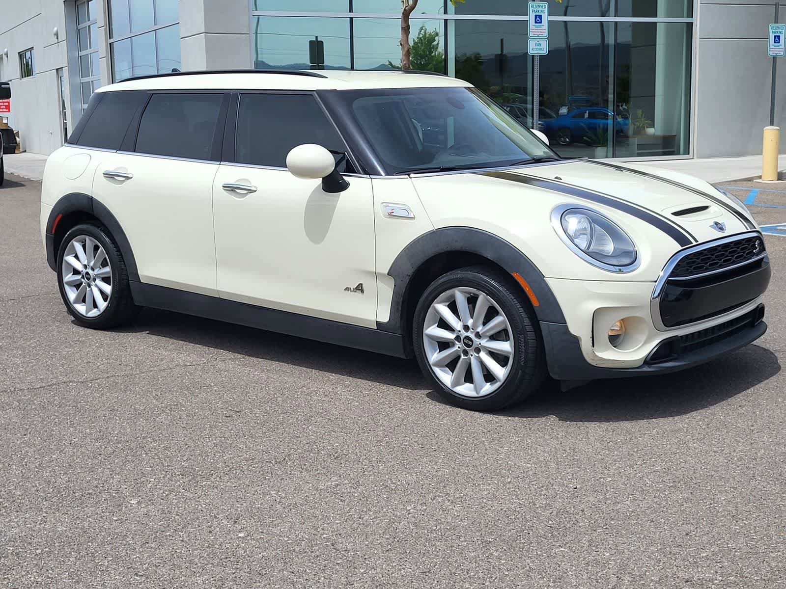 Used 2017 MINI Cooper Clubman S AWD/4WD image 3