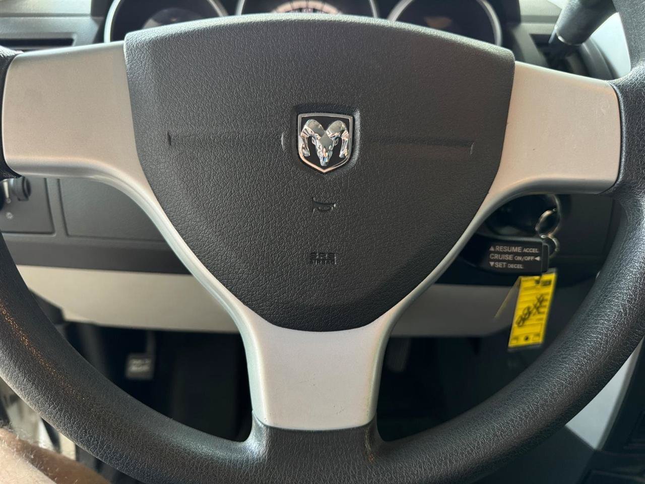 Used 2009 Dodge Grand Caravan SE w/ Climate Group FWD image 18