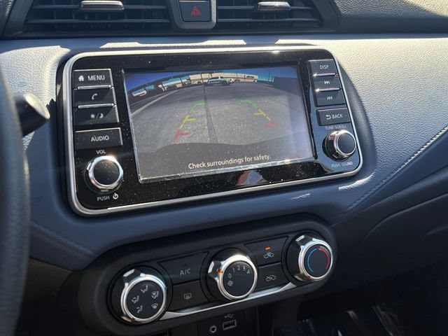 Used 2024 Nissan Versa SV FWD image 21