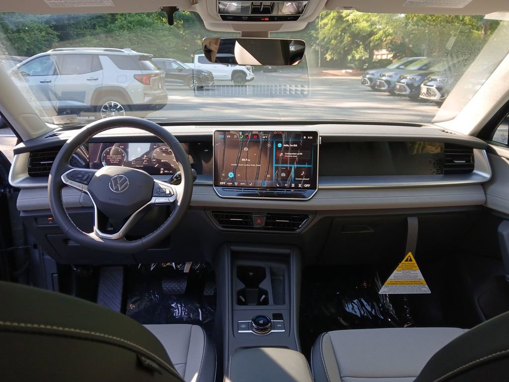New 2026 Volkswagen Tiguan SE AWD/4WD image 12