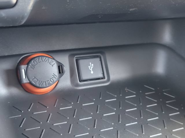 Used 2020 Toyota RAV4 Adventure w/ Carpet Mat Package AWD/4WD image 14