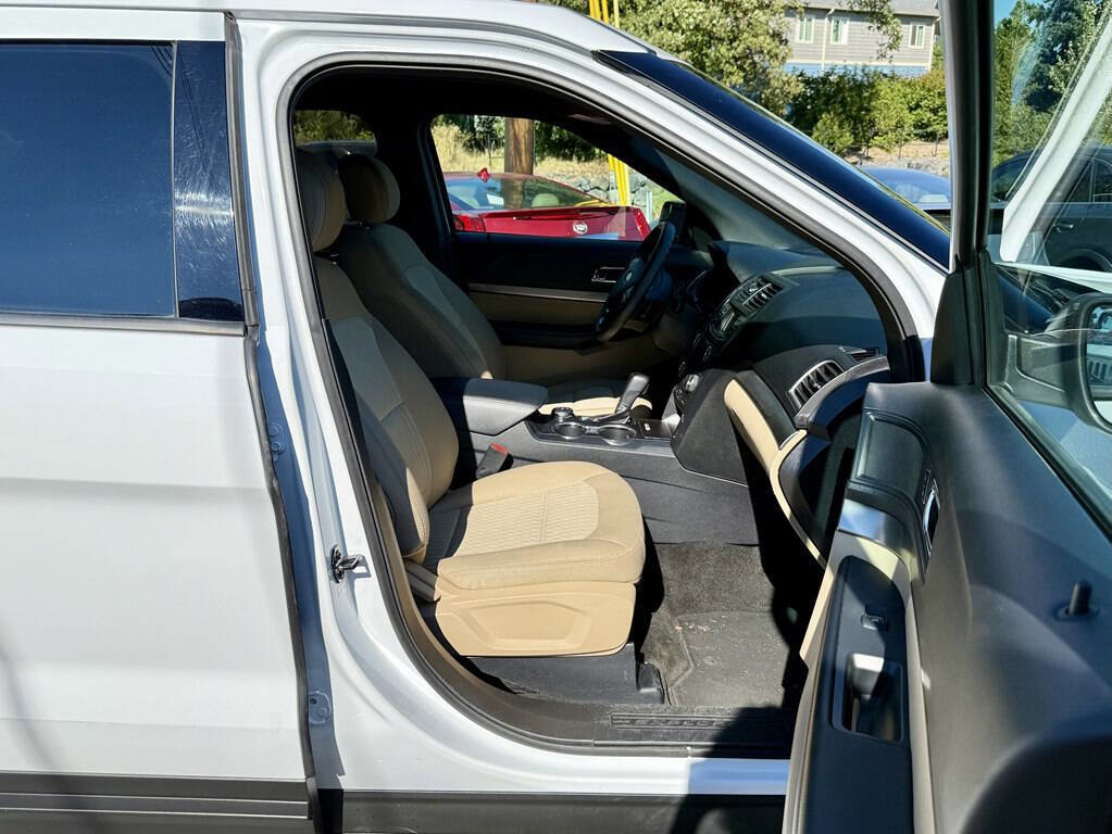 Used 2017 Ford Explorer 4WD image 15