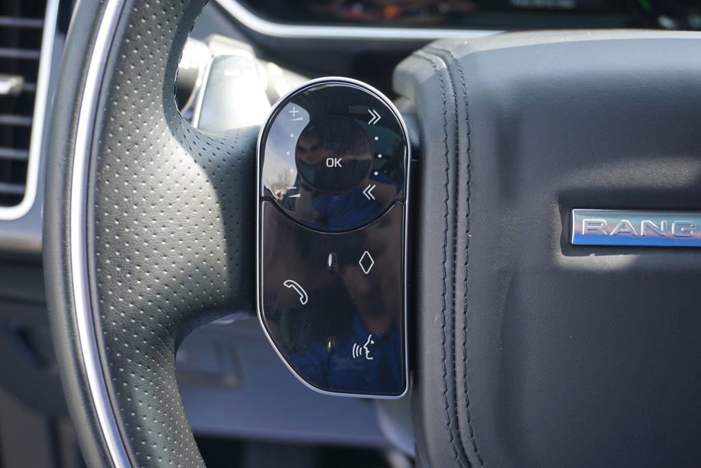 Used 2020 Land Rover Range Rover Sport Autobiography image 18