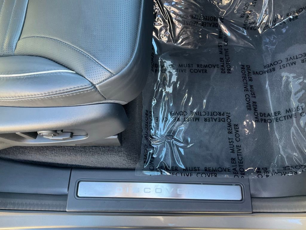 Used 2020 Land Rover Discovery HSE Luxury AWD/4WD image 69